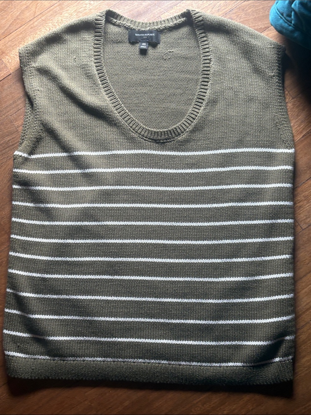 Banana Republic Olive Green and White Striped V-Neck Sweater Vest